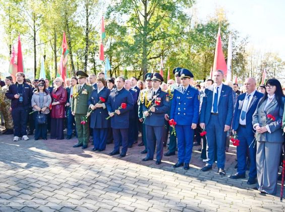 В Кричеве на Кургане Славы прошел митинг к 83-й годовщине освобождения города