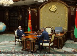 Лукашенко обсудил с главой Таможенного комитета переориентацию грузопотоков и наполнение бюджета