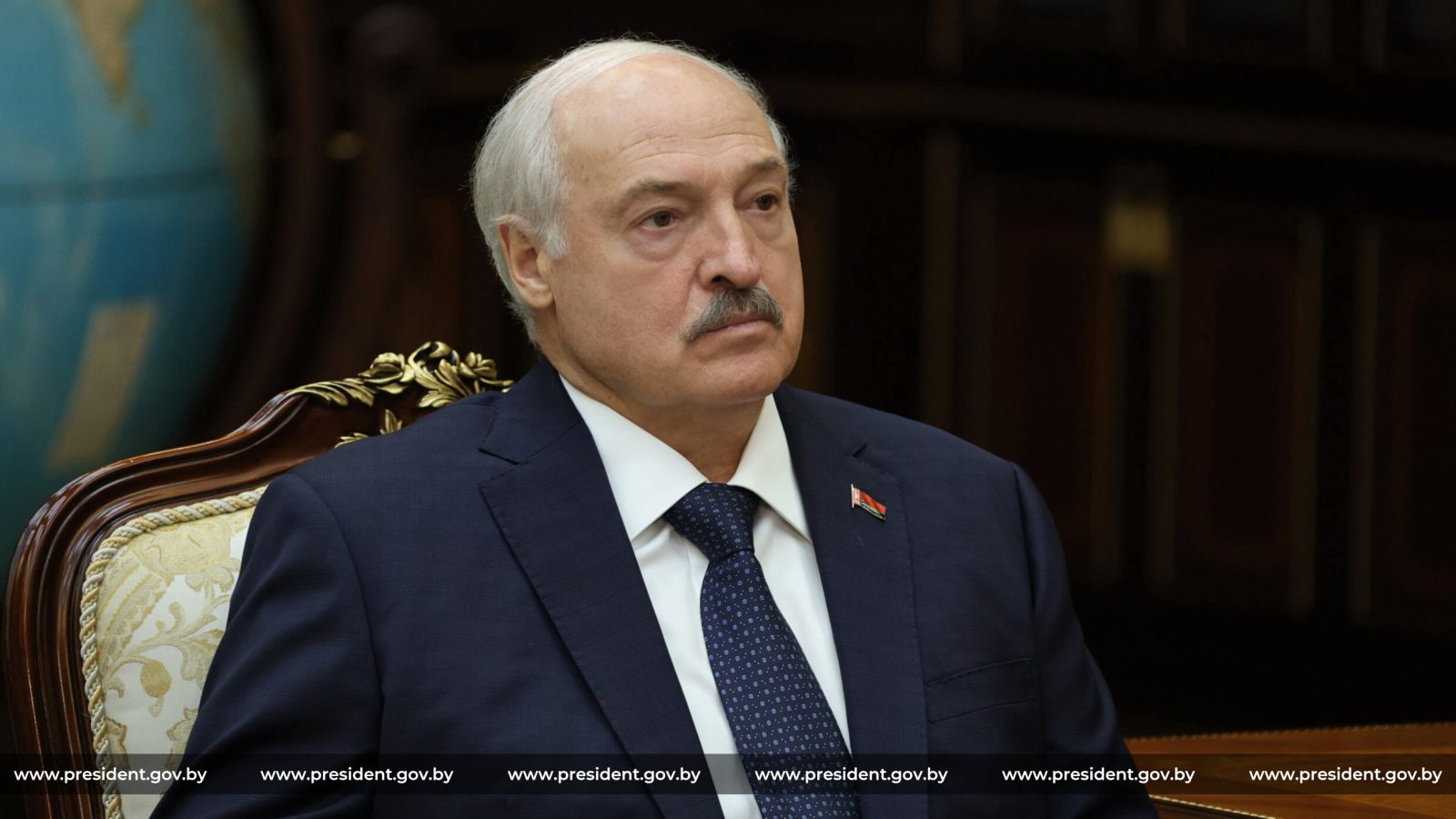 Лукашенко обсудил с главой Таможенного комитета переориентацию грузопотоков и наполнение бюджета