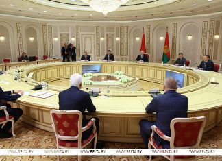 Переговоры в Минске: Беларусь и Брянщина наращивают взаимодействие Переговоры в Минске: Беларусь и Брянщина наращивают взаимодействие