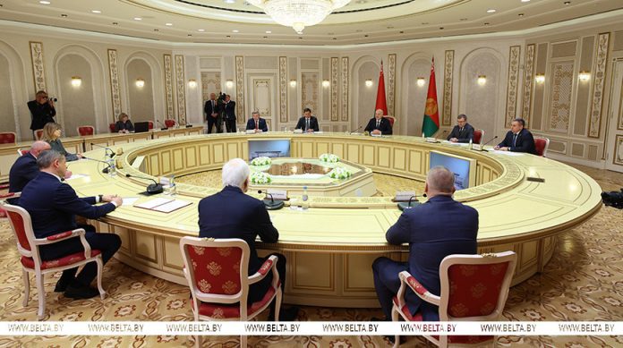 Переговоры в Минске: Беларусь и Брянщина наращивают взаимодействие