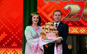 На Кричевщине прошел районный праздник тружеников села – «Дожинки-2026» Кричев | Новости Кричева и Кричевского района