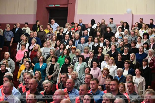 На Кричевщине прошел районный праздник тружеников села – «Дожинки-2026»