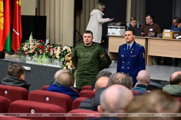 Вспомнить службу и познать армейскую науку: в Кричевском районе проходят сборы
