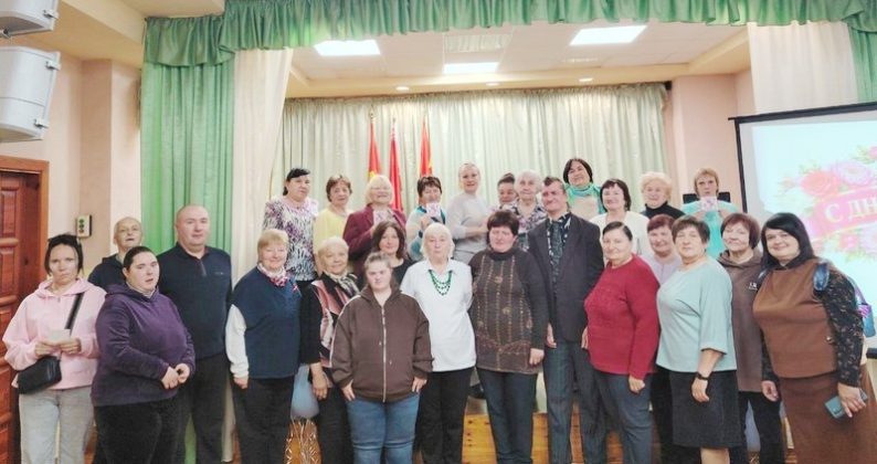 В Кричевском РЦСОН прошел концерт ко Дню матери